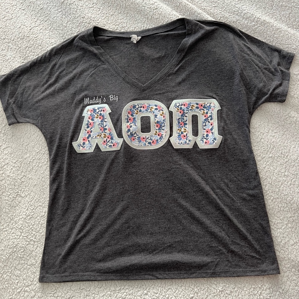 AOII Letter Tshirt